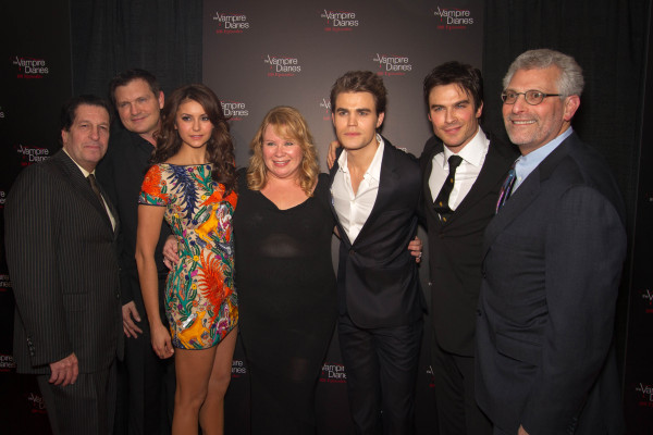 Nina Dobrev pic #647680