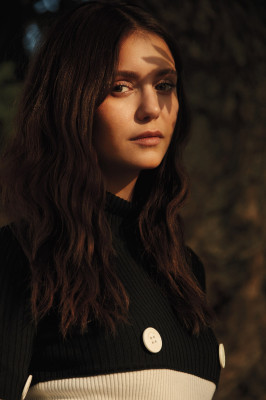 Nina Dobrev pic #897378