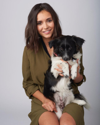 Nina Dobrev pic #957780