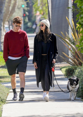 Nina Dobrev pic #1301387