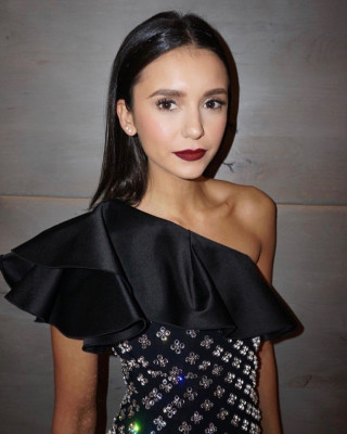 Nina Dobrev pic #1114654