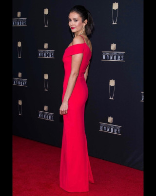 Nina Dobrev pic #1113416