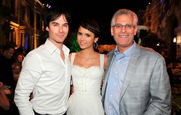 Nina Dobrev pic #403149