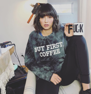 Nina Dobrev pic #990849