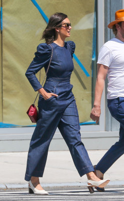 Nina Dobrev pic #1083743