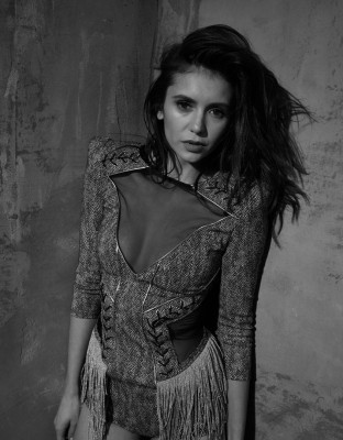 Nina Dobrev pic #999453