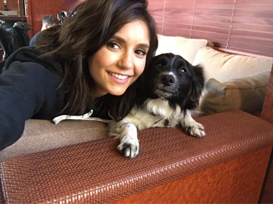Nina Dobrev pic #1083205