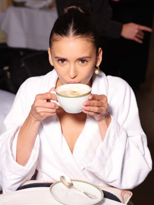 Nina Dobrev pic #1206810