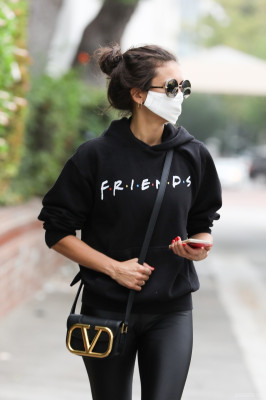 Nina Dobrev pic #1246638