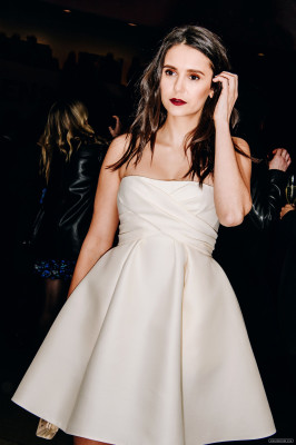 Nina Dobrev pic #1196175