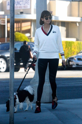 Nina Dobrev pic #986406