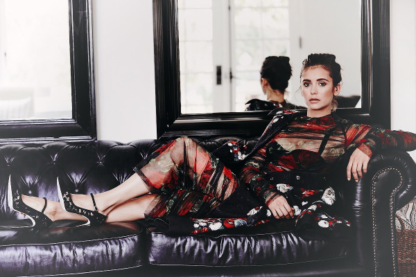 Nina Dobrev pic #1112435
