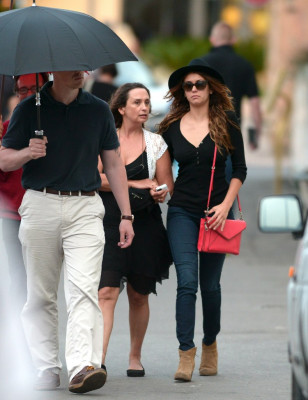 Nina Dobrev pic #715284