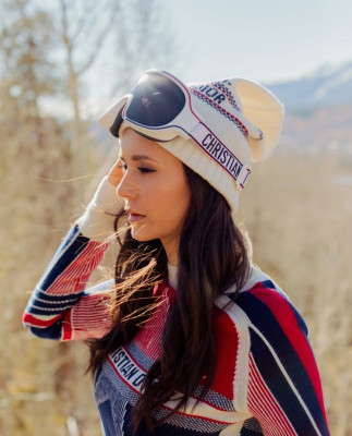 Nina Dobrev pic #1296232