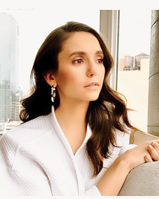Nina Dobrev pic #1208433