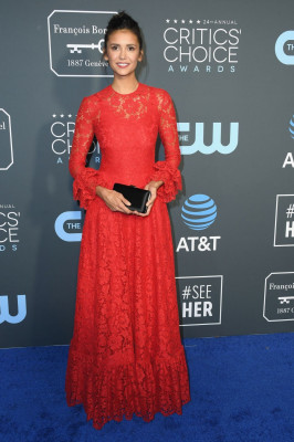 Nina Dobrev pic #1099594