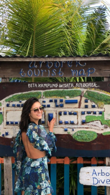 Nina Dobrev pic #1091453