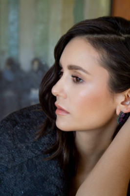 Nina Dobrev pic #1132576