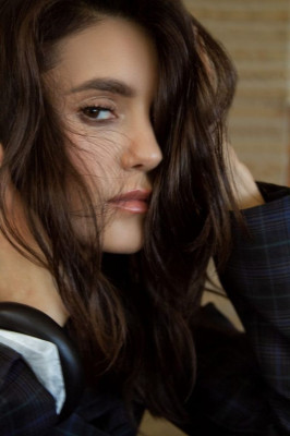 Nina Dobrev pic #1132577