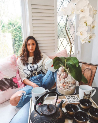 Nina Dobrev pic #1215233