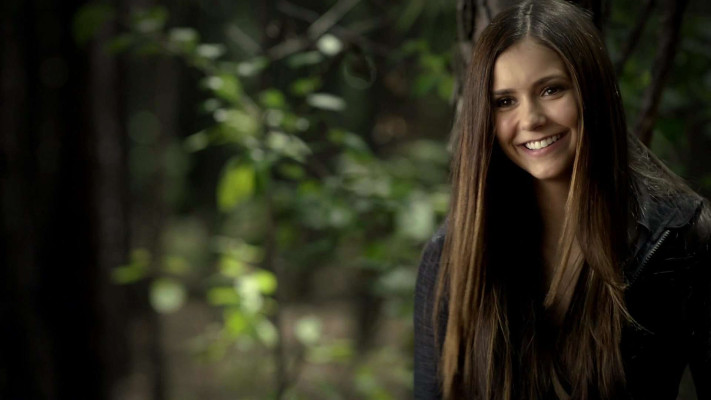 Nina Dobrev pic #692773