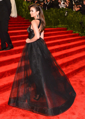 Nina Dobrev pic #601816