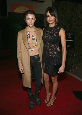 Nina Dobrev pic #1004226