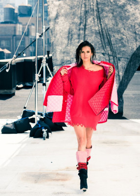 Nina Dobrev pic #1066866
