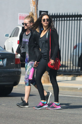 Nina Dobrev pic #887372