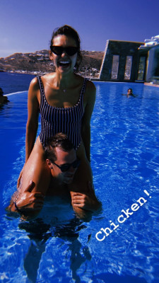 Nina Dobrev pic #1055819