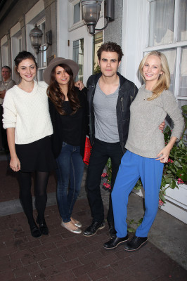Nina Dobrev pic #646821