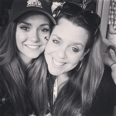 Nina Dobrev pic #1200233