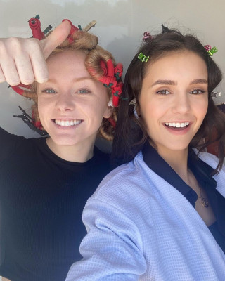 Nina Dobrev pic #1296230