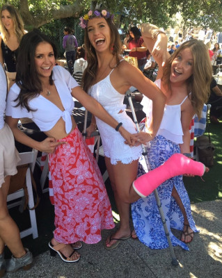 Nina Dobrev pic #1080981
