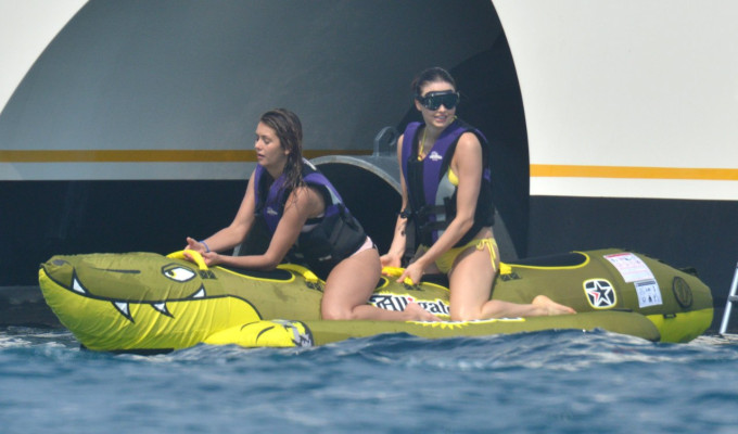 Nina Dobrev pic #716972