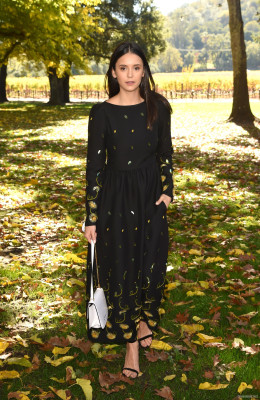 Nina Dobrev pic #1196186