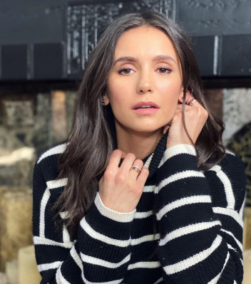 Nina Dobrev pic #1196779