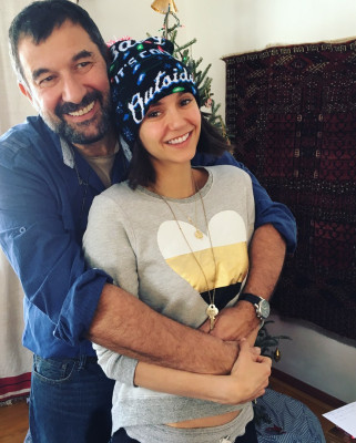 Nina Dobrev pic #993567