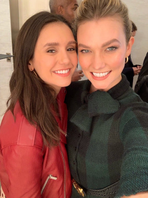 Nina Dobrev pic #1182155