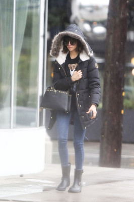 Nina Dobrev pic #997342