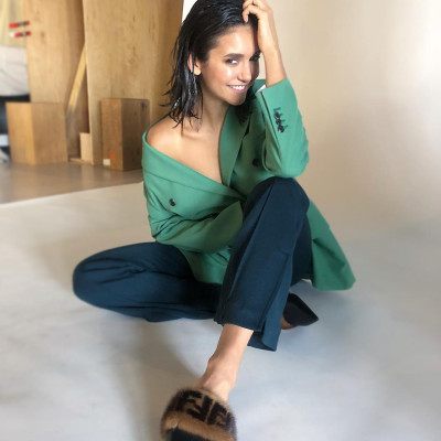 Nina Dobrev pic #1083208