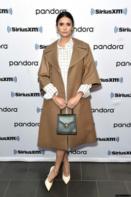 Nina Dobrev pic #1184156