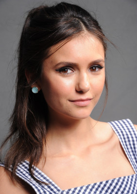 Nina Dobrev pic #466154