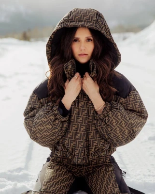 Nina Dobrev pic #1295690