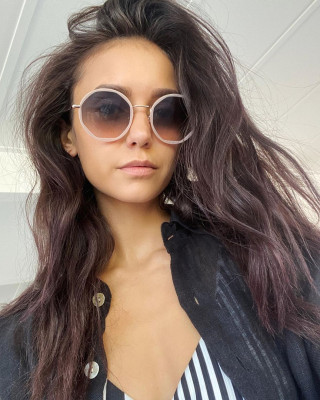 Nina Dobrev pic #1217287