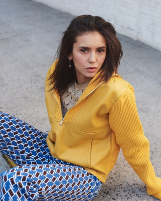 Nina Dobrev pic #1112434