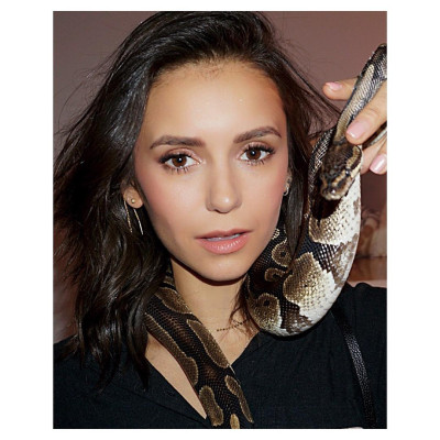 Nina Dobrev pic #1112426