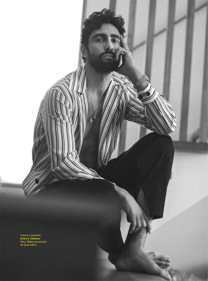 Noah Mills pic #1233444