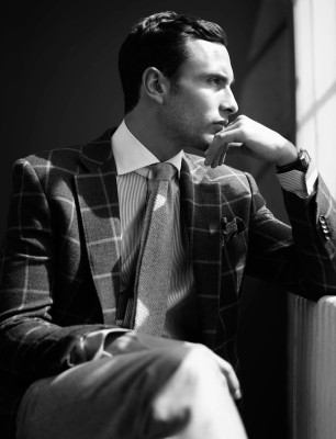 Noah Mills pic #356186