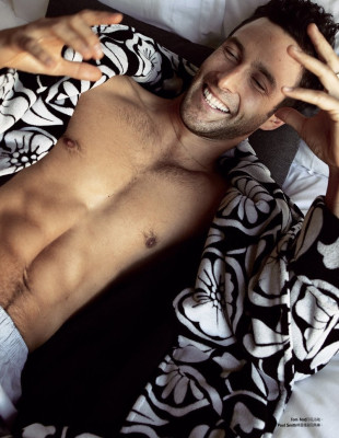 Noah Mills pic #392330